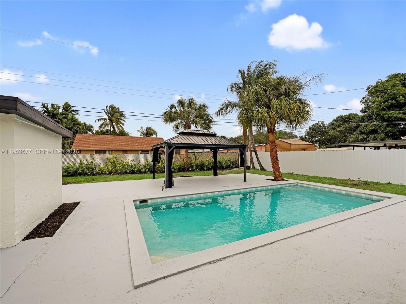 7091 Harding Street Hollywood, FL 33024 - Photo 16 of 41