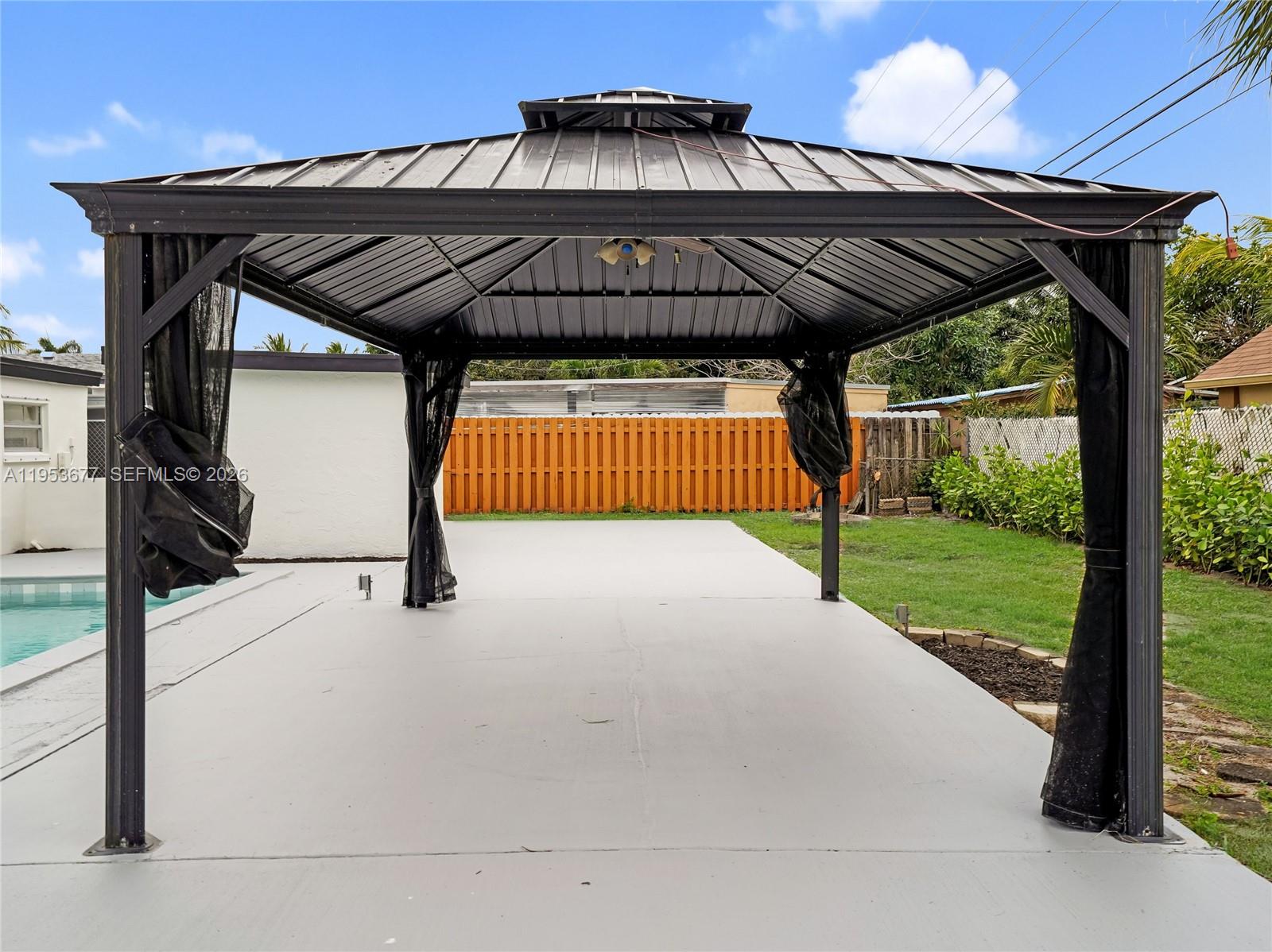 7091 Harding Street Hollywood, FL 33024 - Photo 22 of 41