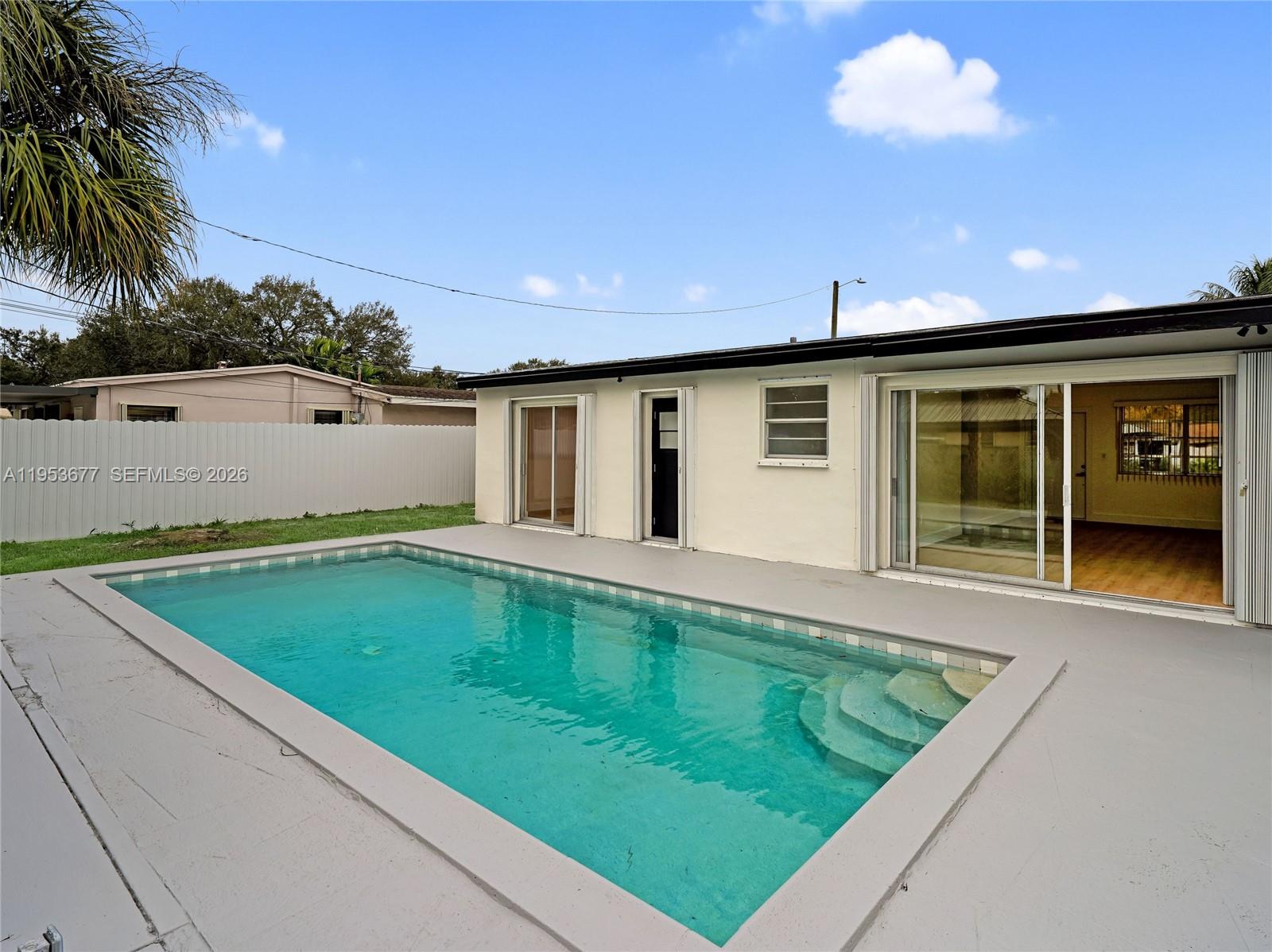 7091 Harding Street Hollywood, FL 33024 - Photo 23 of 41