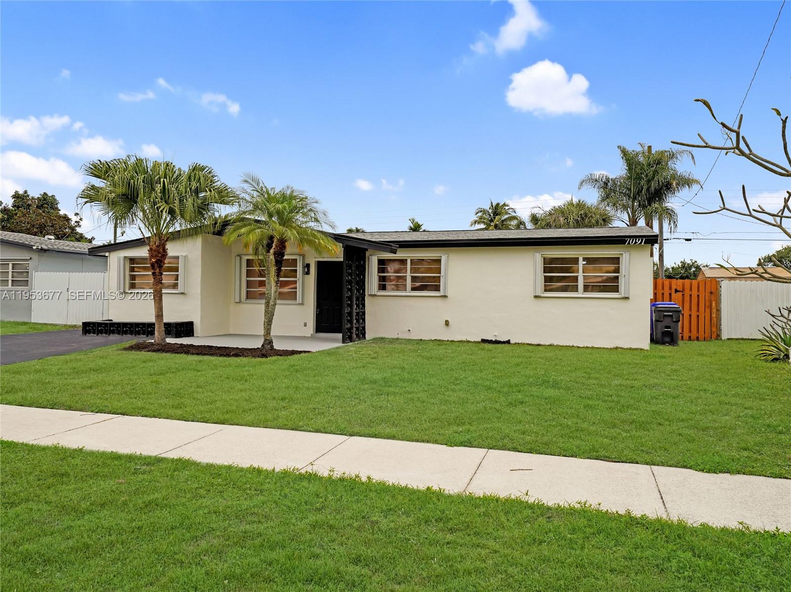 7091 Harding Street Hollywood, FL 33024 - Photo 32 of 41