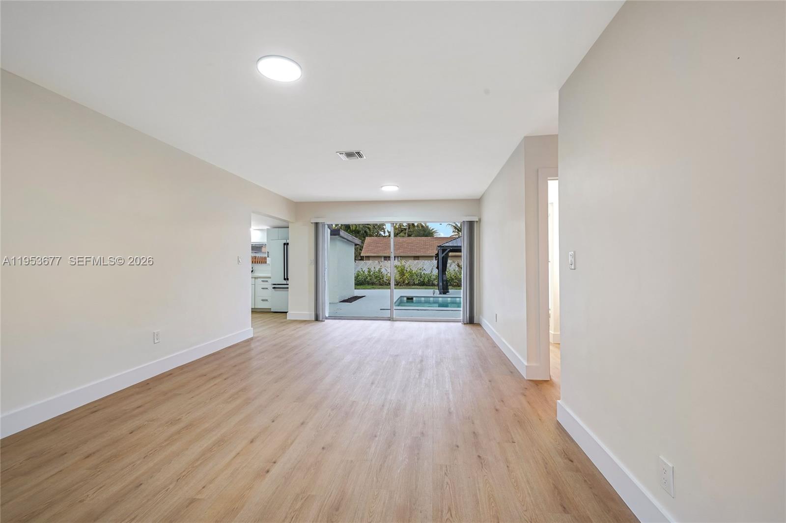 7091 Harding Street Hollywood, FL 33024 - Photo 4 of 41