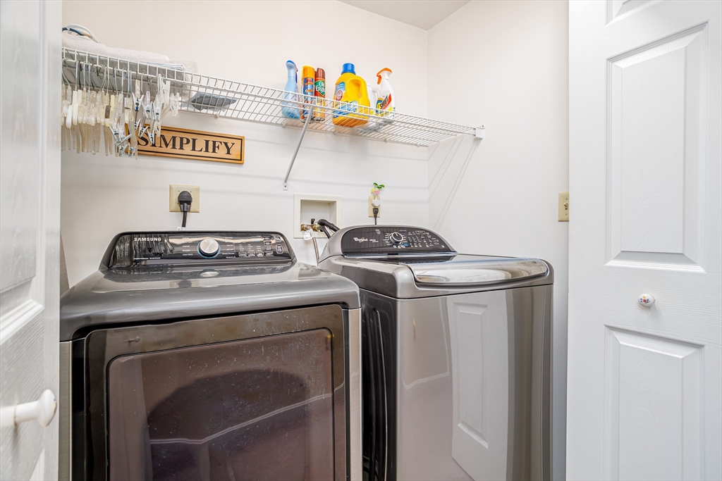 101 Bridle Cross Road, Unit 101 Fitchburg, MA 01420 - Photo 24 of 26 a utility room with dryer and washer