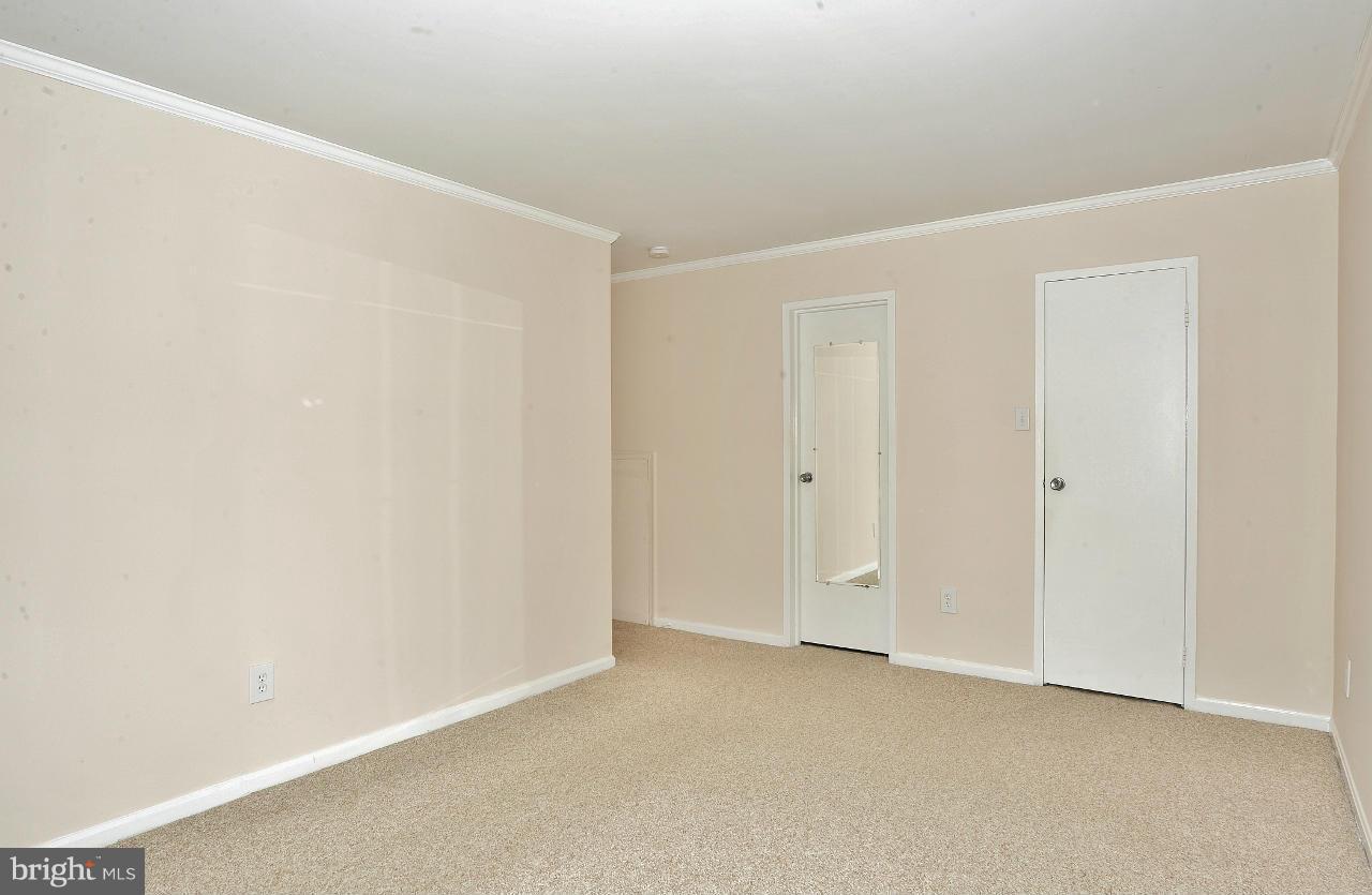 6155 Edsall Road, Unit K Alexandria, VA 22304 - Photo 17 of 20 Master Bedroom