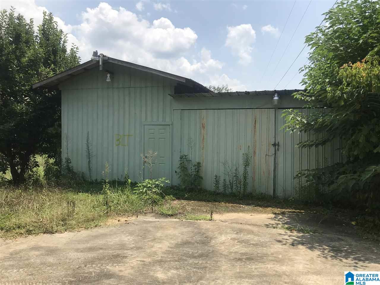 1445 Sugar Ridge Road Morris, AL 35116 - Photo 2 of 6