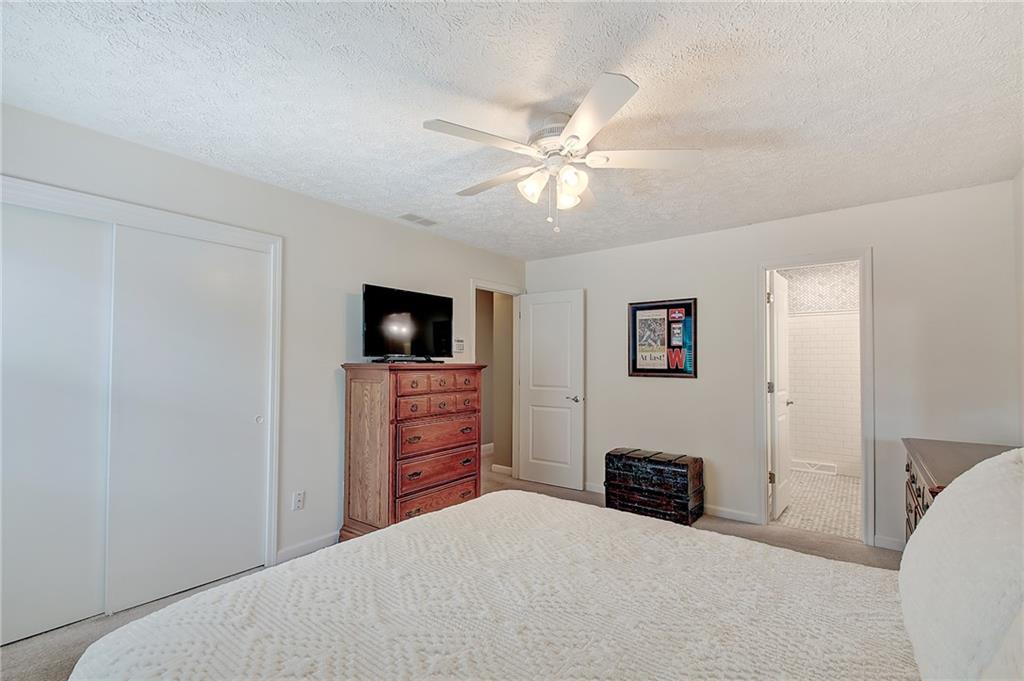 663 Ridge Road Greenwood, IN 46142 - Photo 18 of 27 Gallery Image 18