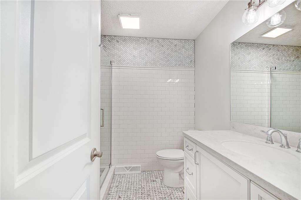 663 Ridge Road Greenwood, IN 46142 - Photo 19 of 27 Gallery Image 19