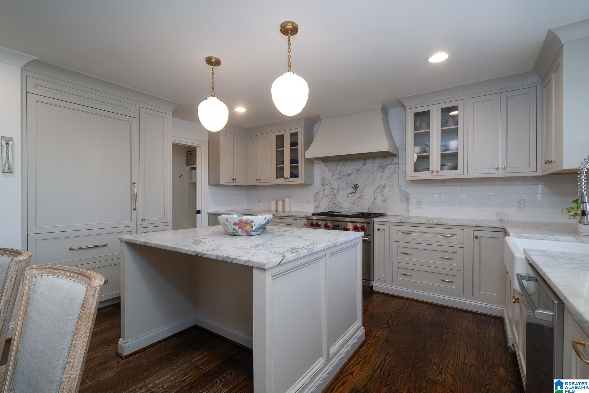 2221 Shades Crest Road Birmingham, AL 35216 - Photo 16 of 62