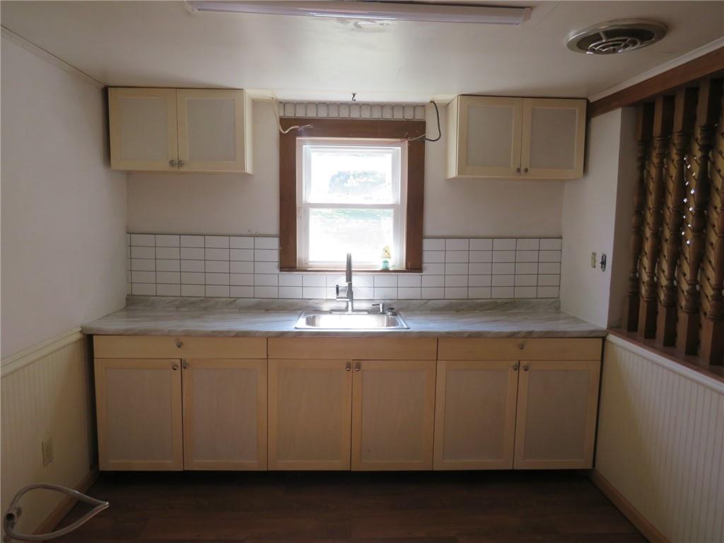 161 Oak Spring Road Canonsburg, PA 15317 - Photo 18 of 25 Gallery Image 18