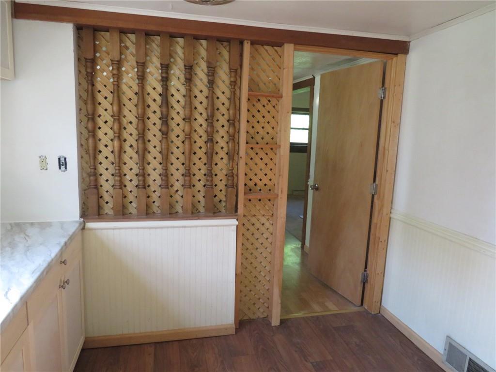 161 Oak Spring Road Canonsburg, PA 15317 - Photo 19 of 25 Gallery Image 19