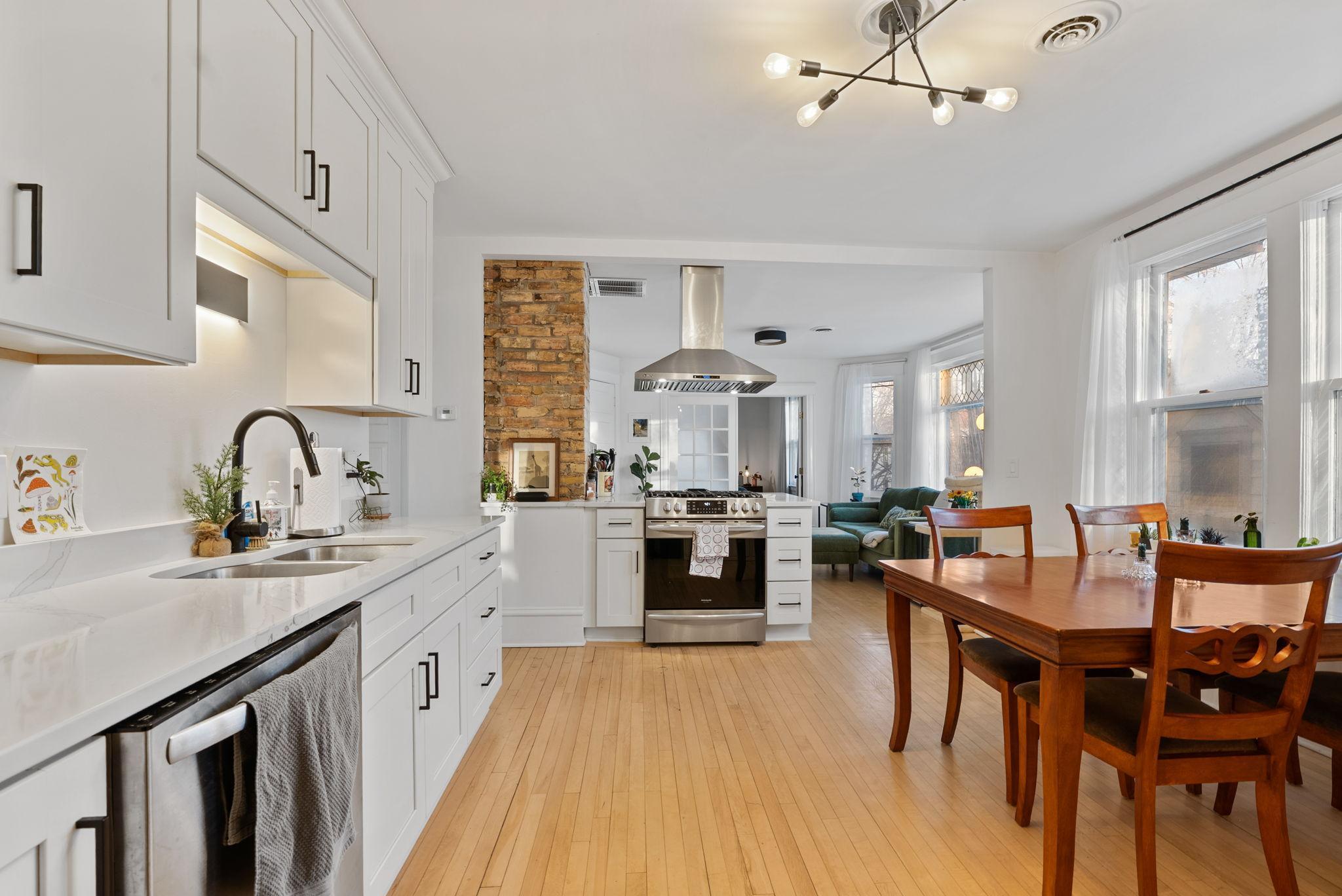 1218 5th Street Northeast Minneapolis, MN 55413 - Photo 14 of 33