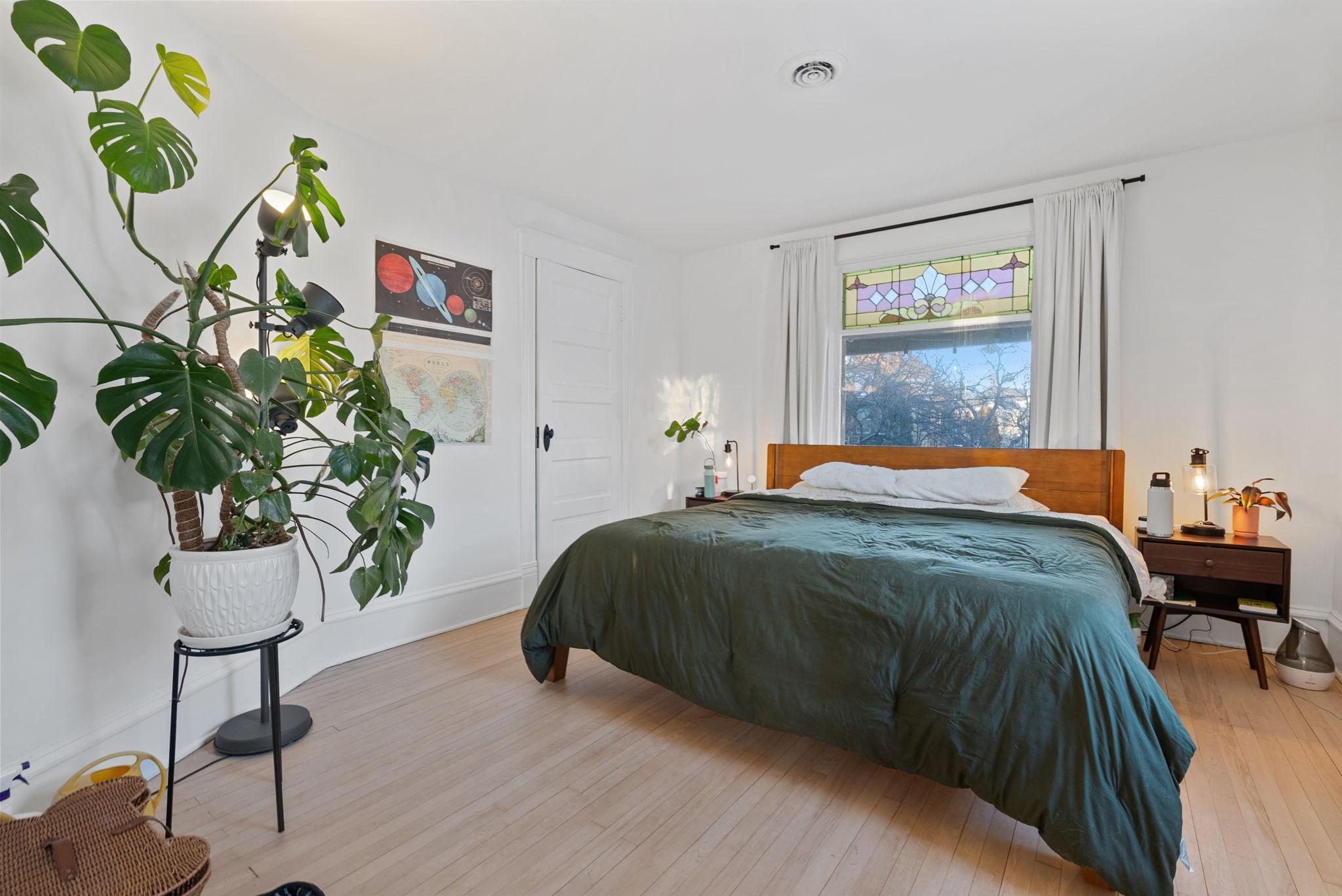 1218 5th Street Northeast Minneapolis, MN 55413 - Photo 19 of 33