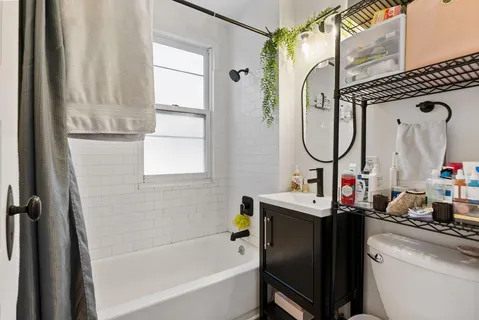 $595,000 | 1218 5th Street Northeast, Minneapolis, MN 55413