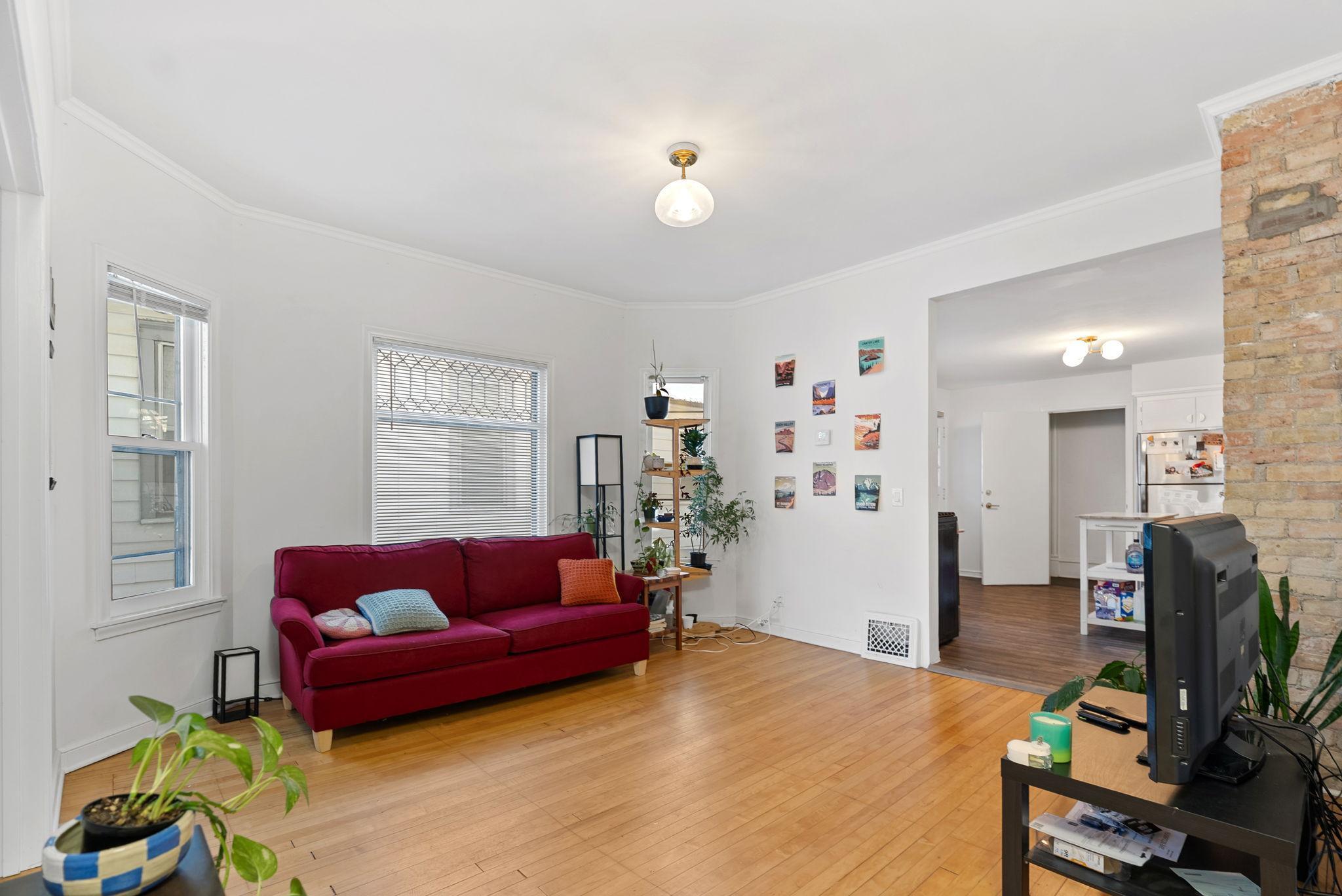 1218 5th Street Northeast Minneapolis, MN 55413 - Photo 4 of 33