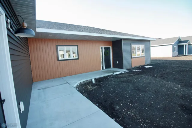 $399,000 | 205 16th Street North, Breckenridge, MN 56520