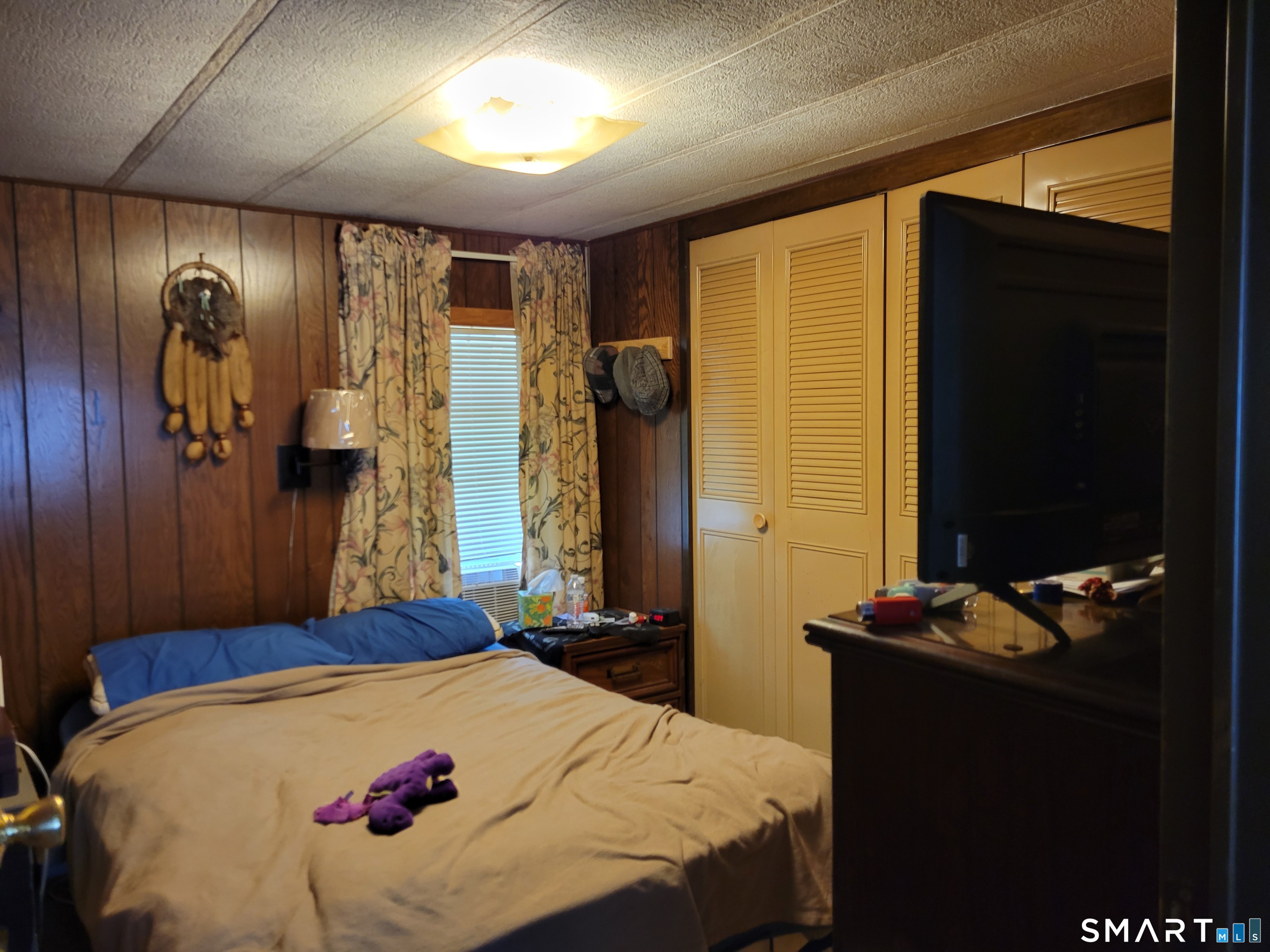 112 B Street Groton, CT 06340 - Photo 8 of 9 Gallery Image 8