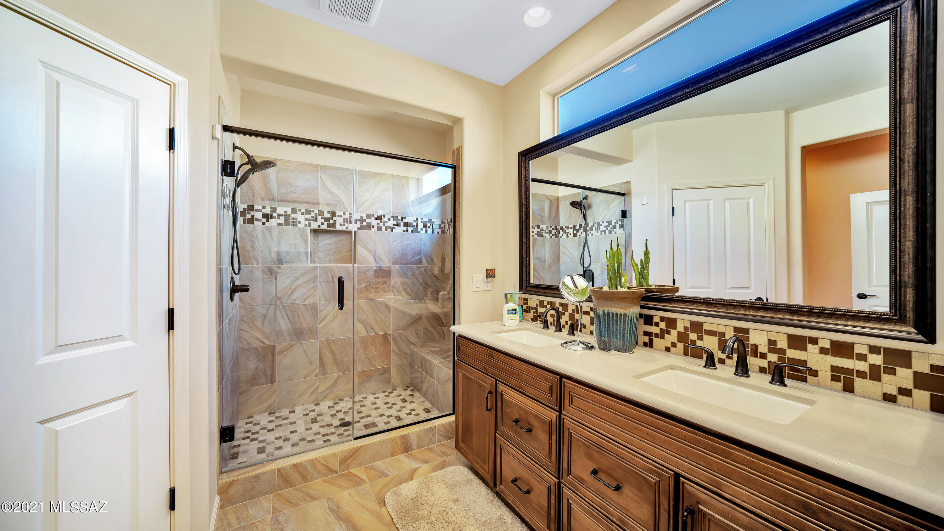 62425 East Border Rock Road Saddlebrooke, AZ 85739 - Photo 23 of 37 Gallery Image 23