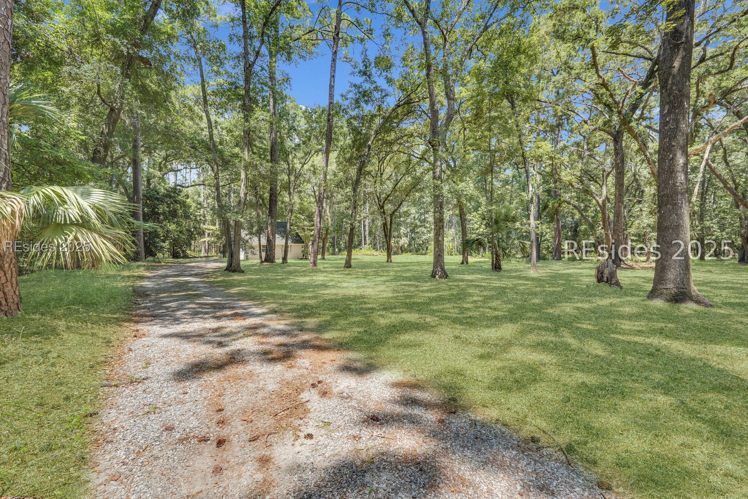12 Pine View Drive Bluffton, SC 29910 - Photo 23 of 38