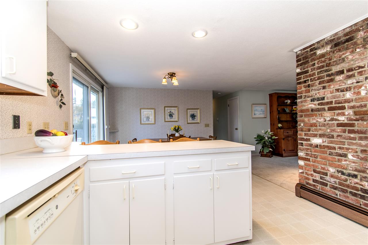 27 Stevens Road North Hampton, NH 03862 - Photo 11 of 37