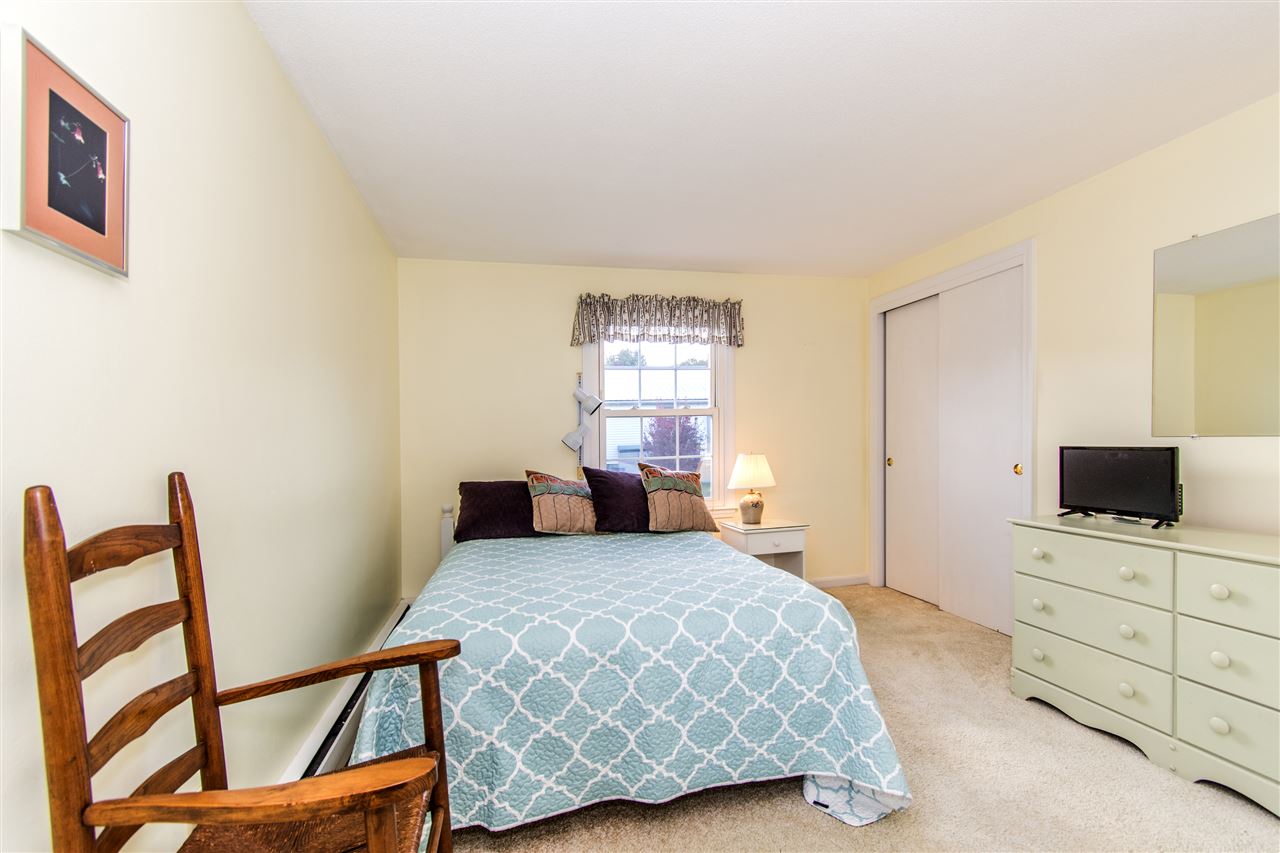 27 Stevens Road North Hampton, NH 03862 - Photo 12 of 37