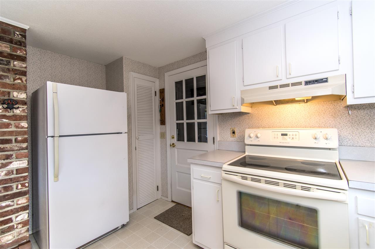 27 Stevens Road North Hampton, NH 03862 - Photo 10 of 37