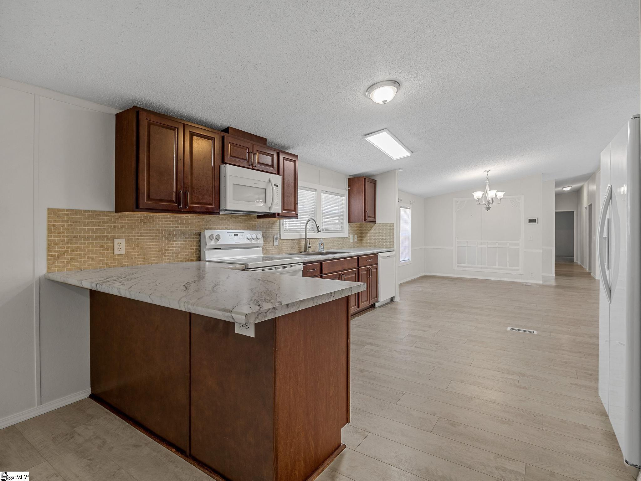 242 Autumnvale Drive Inman, SC 29349 - Photo 18 of 48