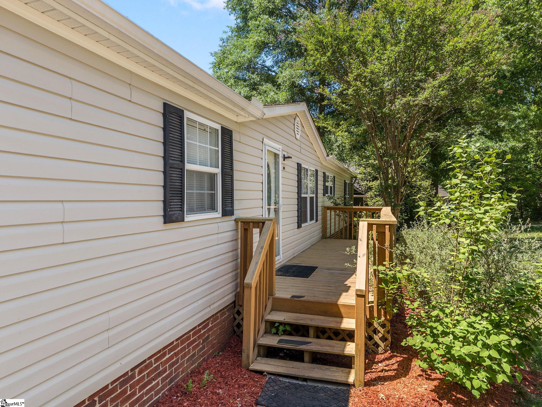 242 Autumnvale Drive Inman, SC 29349 - Photo 5 of 48