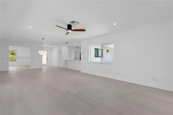 $1,100,000 | 9125 Southeast Karin Street, Hobe Sound, FL 33455