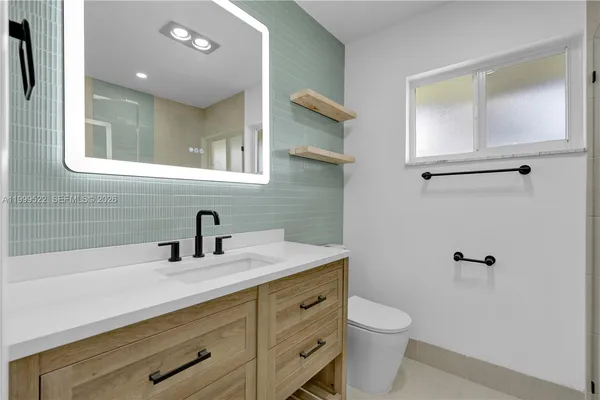 $1,100,000 | 9125 Southeast Karin Street, Hobe Sound, FL 33455