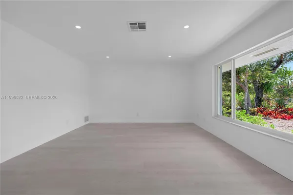 $1,100,000 | 9125 Southeast Karin Street, Hobe Sound, FL 33455