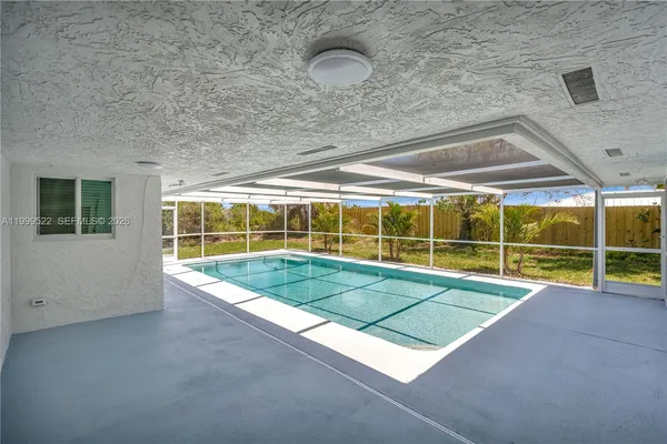 $1,100,000 | 9125 Southeast Karin Street, Hobe Sound, FL 33455