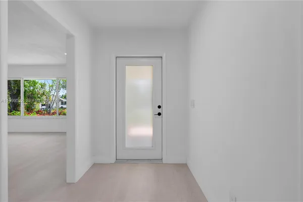 $1,100,000 | 9125 Southeast Karin Street, Hobe Sound, FL 33455