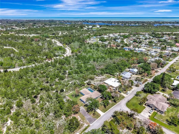 $1,100,000 | 9125 Southeast Karin Street, Hobe Sound, FL 33455
