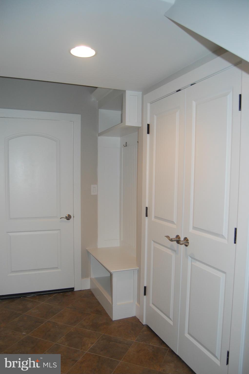 7109 Alger Road Falls Church, VA 22042 - Photo 8 of 14 Interior (General)
