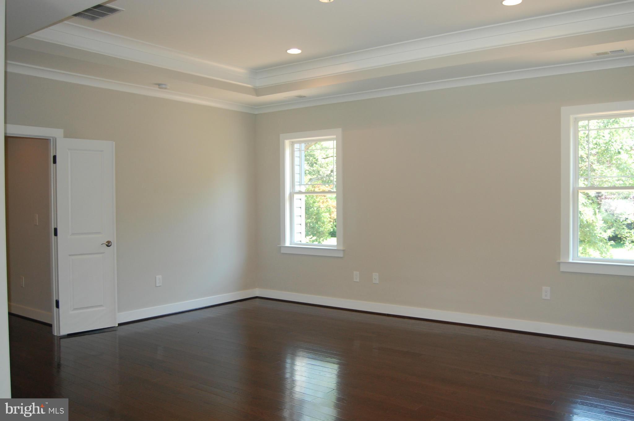 7109 Alger Road Falls Church, VA 22042 - Photo 10 of 14 Bath (Master)