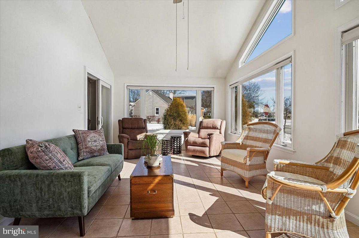 1622 Grange Road Edgewater, MD 21037 - Photo 14 of 56 Sunroom with wide views of glebe bay and marinia