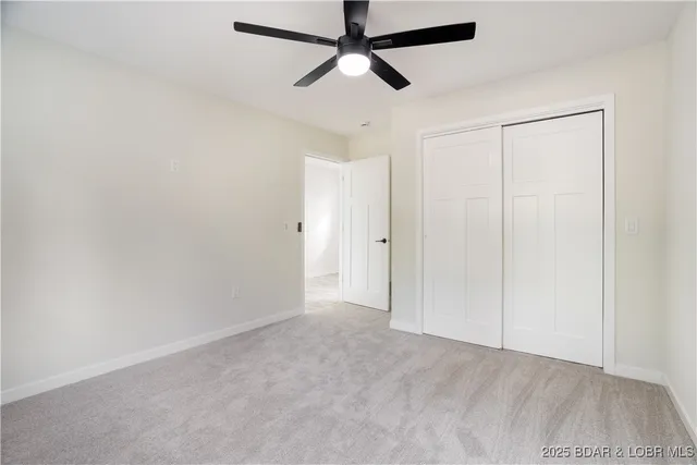 $562,500 | 516 Imperial Point Drive, Four Seasons, MO 65049