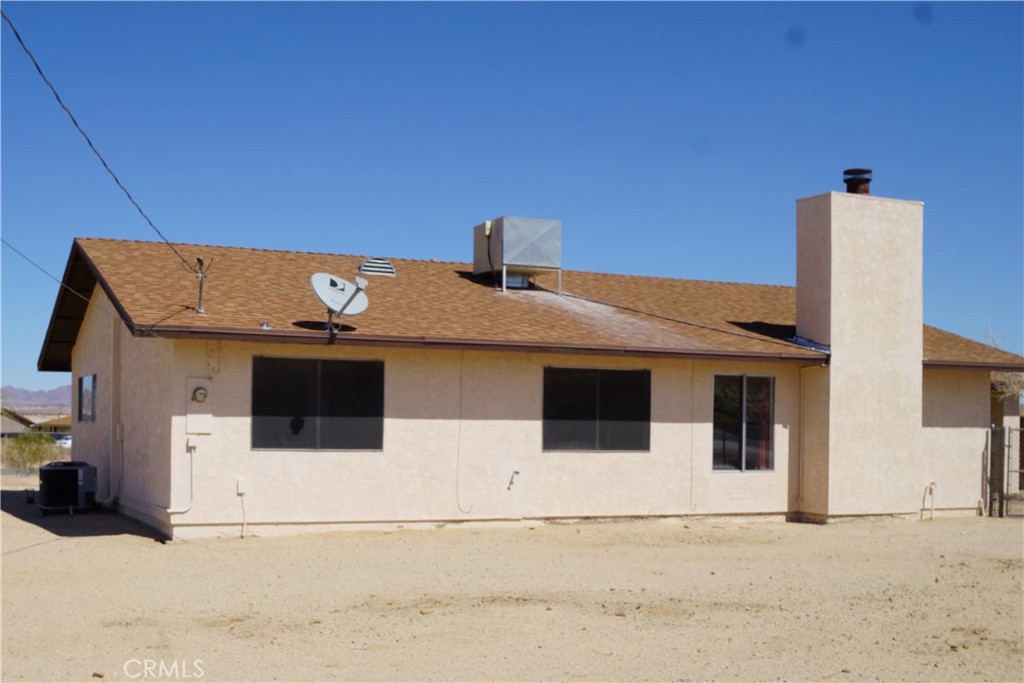 4818 Round Up Road Twentynine Palms, CA 92277 - Photo 21 of 25