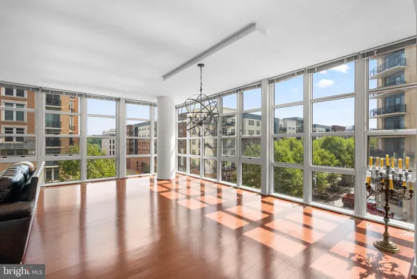 $639,900 | 157 Fleet Street, Unit 509, Oxon Hill, MD 20745