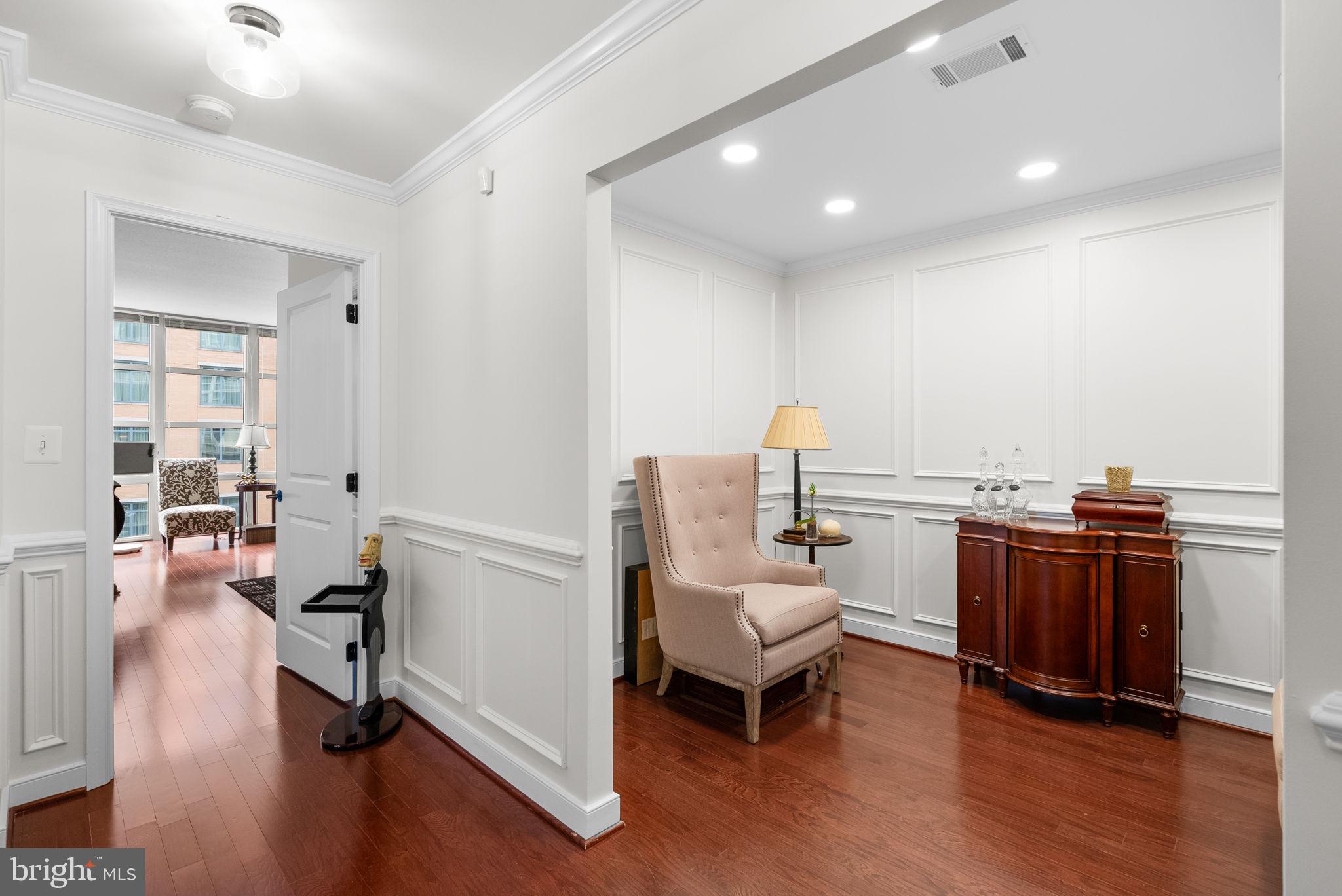 157 Fleet Street, Unit 509 Oxon Hill, MD 20745 - Photo 32 of 46