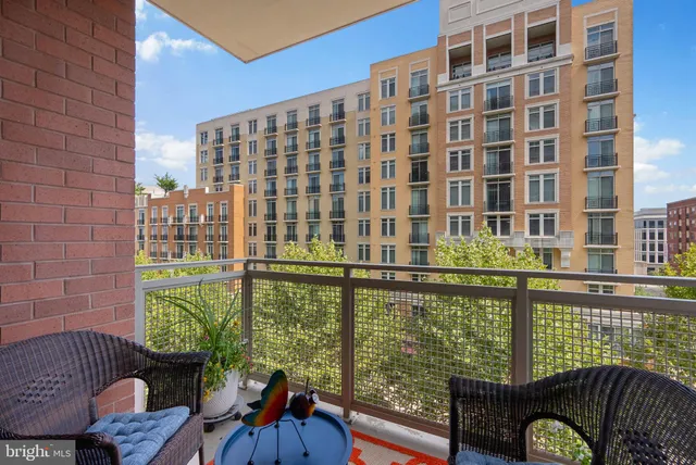 $639,900 | 157 Fleet Street, Unit 509, Oxon Hill, MD 20745