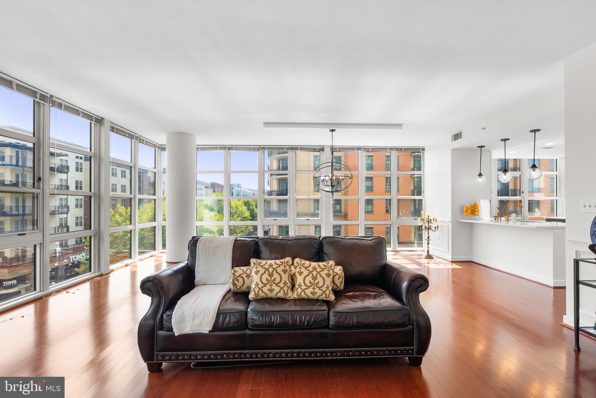 157 Fleet Street, Unit 509 Oxon Hill, MD 20745 - Photo 4 of 46