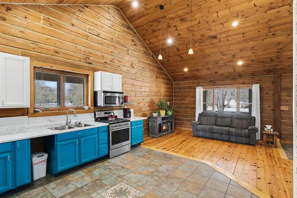 $349,900 | 1781 Losey Road, Rives Junction, MI 49277