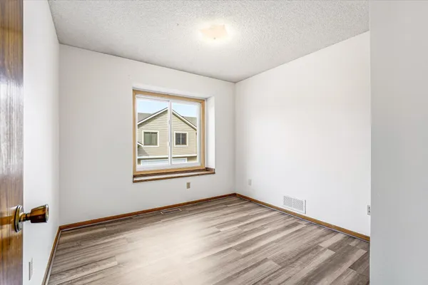 $214,000 | 1903 113th Lane Northwest, Coon Rapids, MN 55433