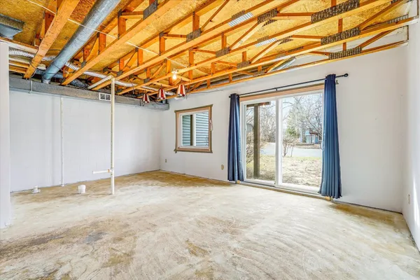 $214,000 | 1903 113th Lane Northwest, Coon Rapids, MN 55433