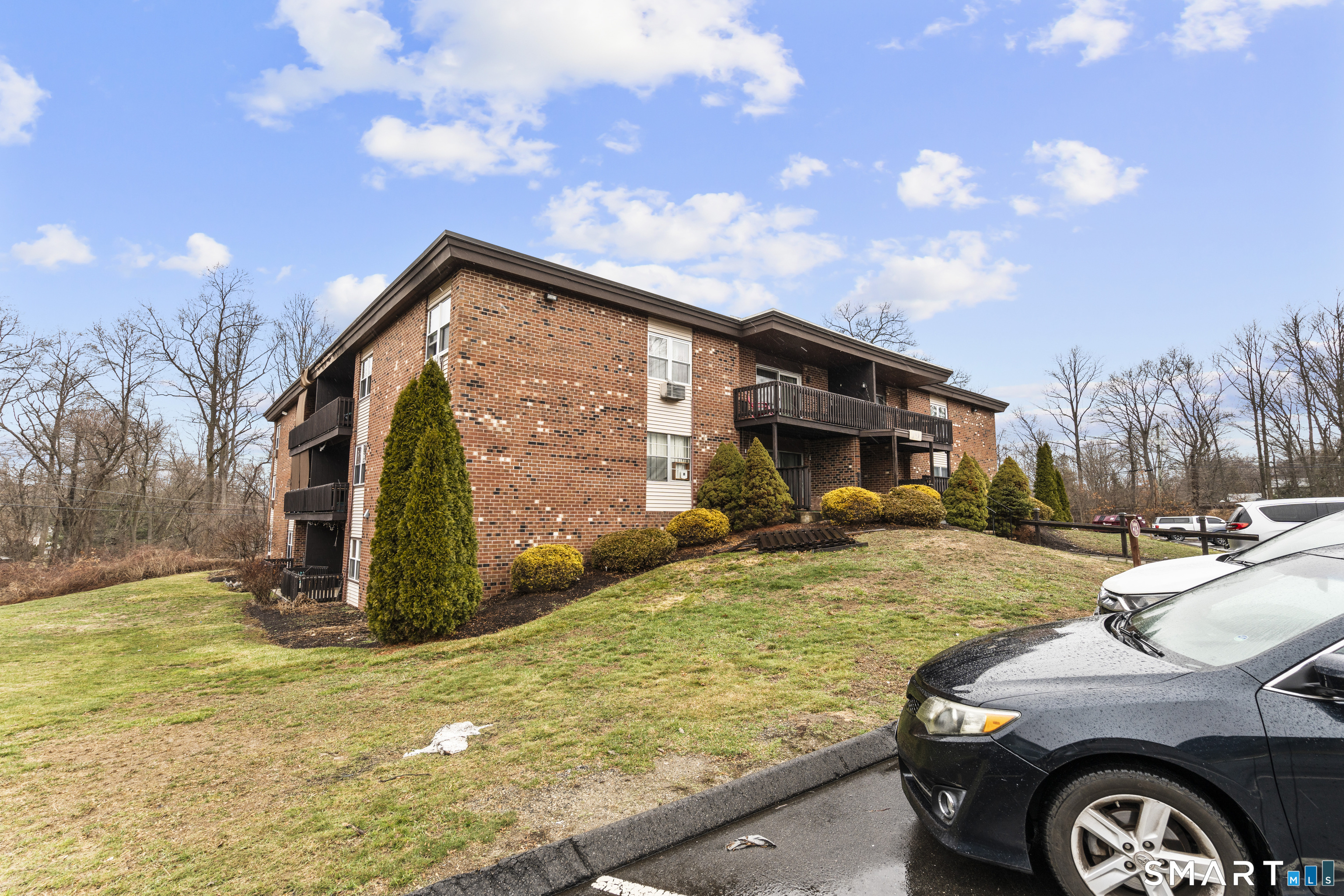 79 Balance Rock Road, Unit 8 Seymour, CT 06483 - Photo 2 of 22