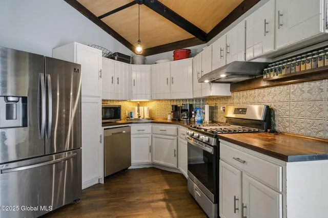 $195,000 | 38 Stahle Road, Durham, NY 12423