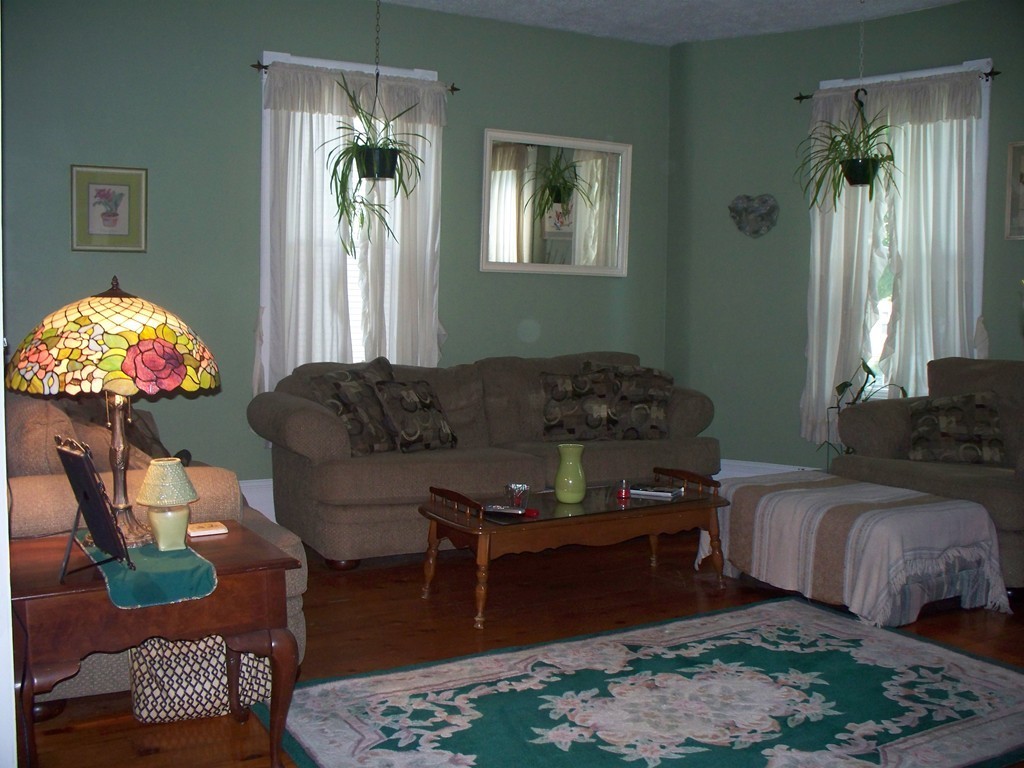 50 Dexter Street Springfield, MA 01105 - Photo 10 of 24 Gallery Image 10