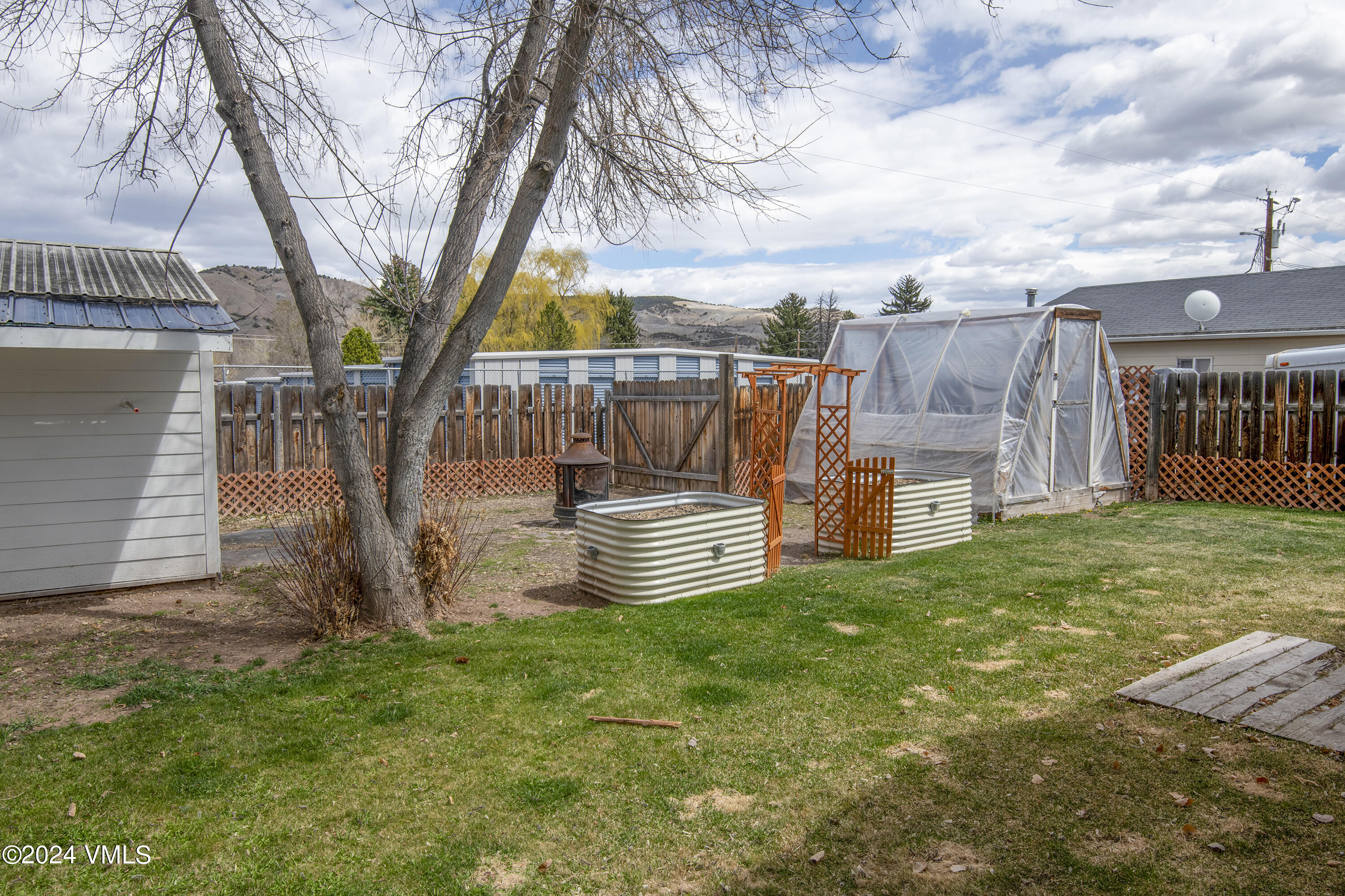 118 Spring Circle Gypsum, CO 81637 - Photo 31 of 33 118-Spring-Cir-MLS_32