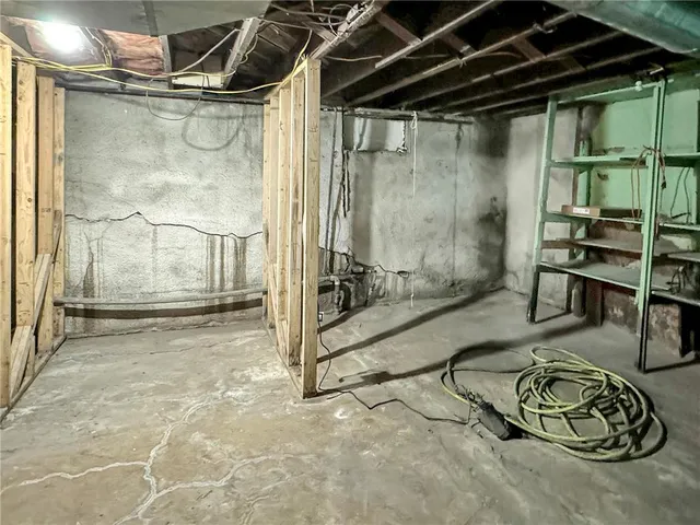 $40,000 | 231 Washington Avenue North, Balaton, MN 56115