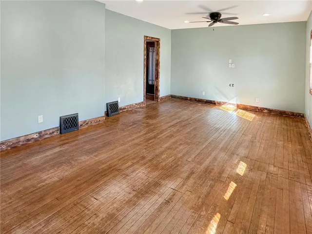 $40,000 | 231 Washington Avenue North, Balaton, MN 56115